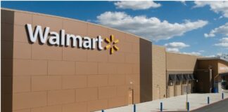 Walmart makes face coverings mandatory in US