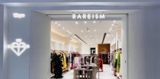 Rareism store at oberoi mall