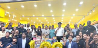 Crossword bookstore Phoenix Mall of the Millenium Pune